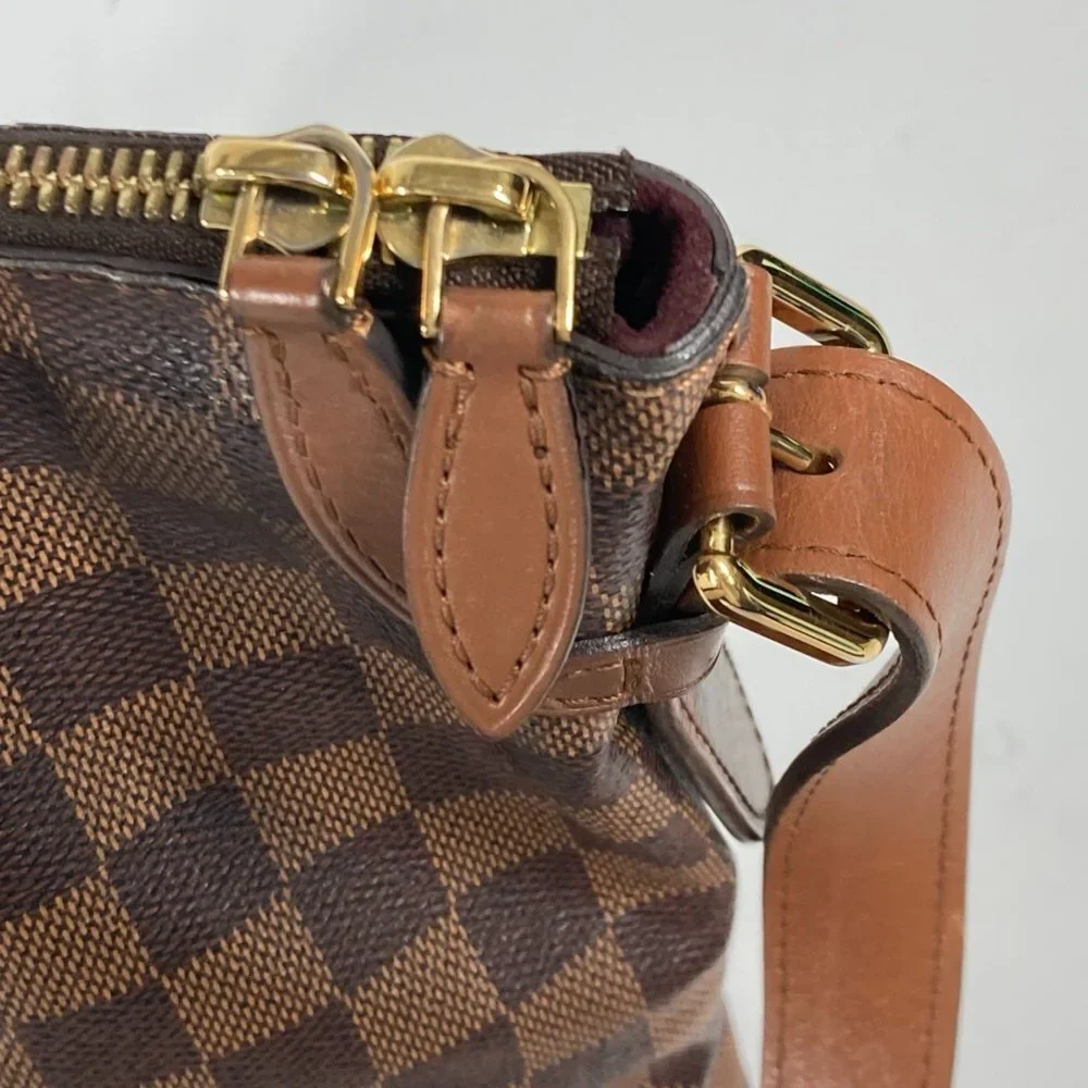 LOUIS VUITTON Authentic Brown Damier Canvas Shoulder Bag